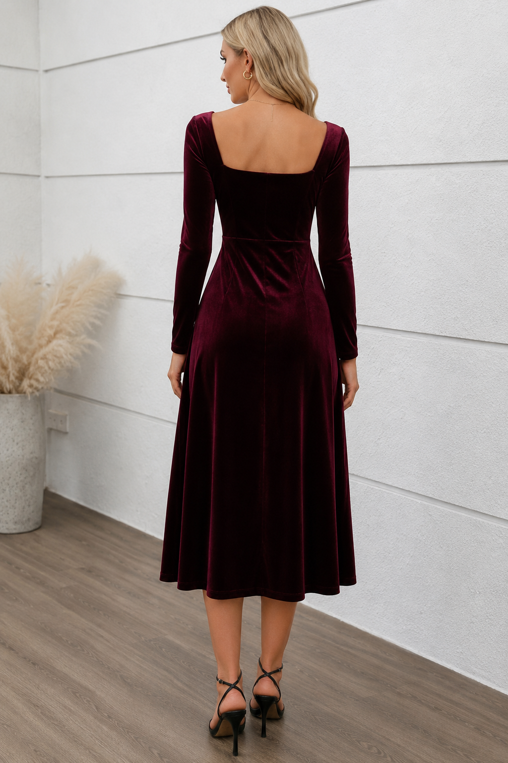 Sweetheart Neck Long Sleeve Midi Dress